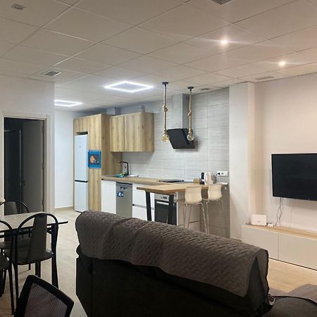 Planta Baja Moderna Y Nueva A Estrenar En El Centro Ciudad 2 Habitaciones Y 2 Banos Elx Buitenkant foto
