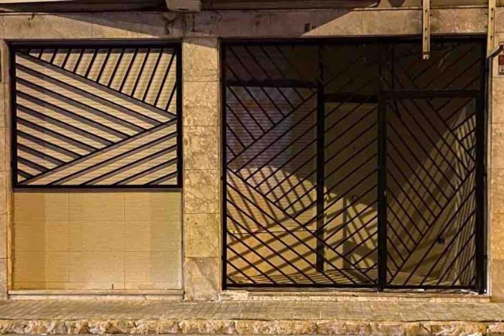 Planta Baja Moderna Y Nueva A Estrenar En El Centro Ciudad 2 Habitaciones Y 2 Banos Elx Buitenkant foto