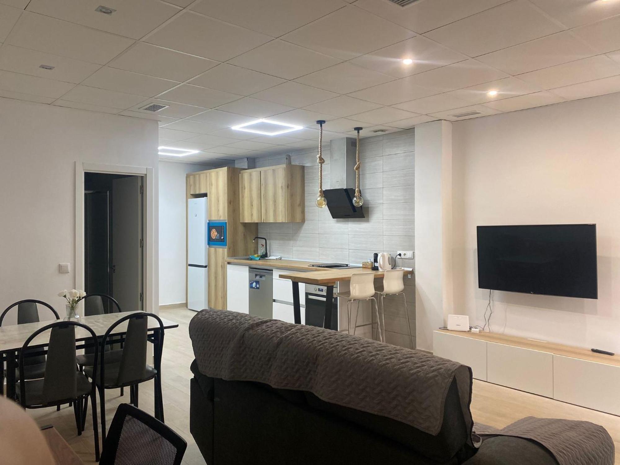 Planta Baja Moderna Y Nueva A Estrenar En El Centro Ciudad 2 Habitaciones Y 2 Banos Elx Buitenkant foto