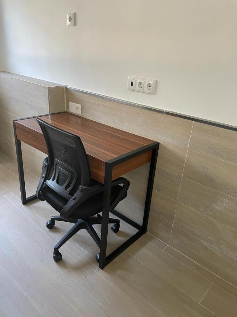 Planta Baja Moderna Y Nueva A Estrenar En El Centro Ciudad 2 Habitaciones Y 2 Banos Elx Buitenkant foto
